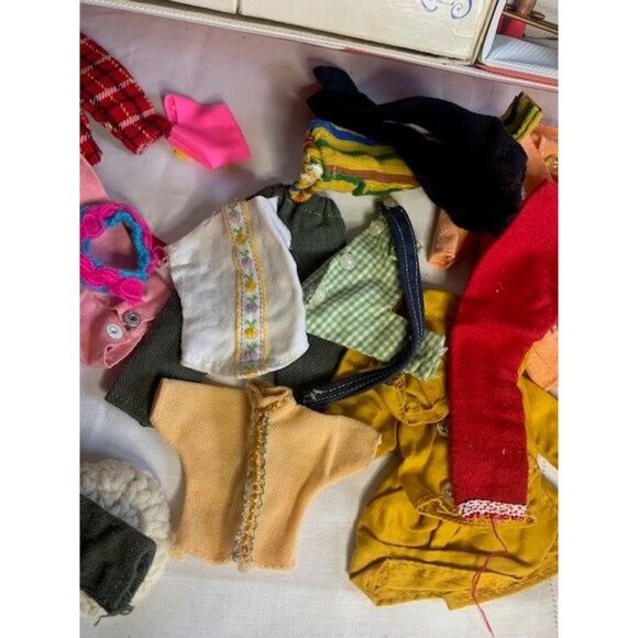 Vintage 1960s Skooter Doll Set with Accessories & Clothes Case - Picture 7 of 15